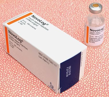 image of Novolog Aspart injection bottle and carton